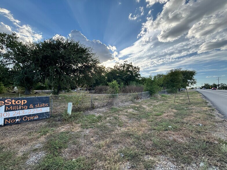 More Photos Of 110 Leisure Village Dr, New Braunfels Land For Sale