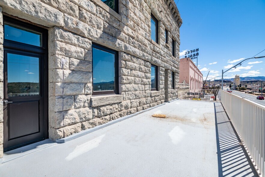 More Photos Of 315 E Andy Devine Ave, Kingman Hotel For Sale