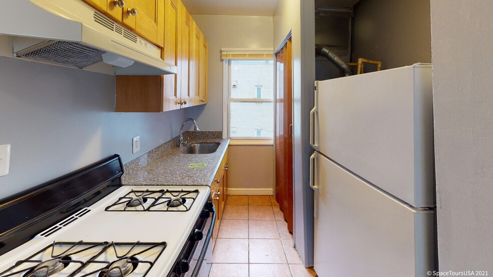 More Photos Of 104 Atlantic St SE, Washington Apartments For Sale