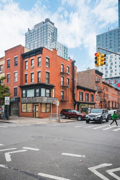 Primary Photo Of 479 Bergen St, Brooklyn Storefront Retail Residential For Sale