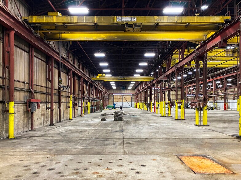 More Photos Of 3515 Dawson Rd, Tulsa Manufacturing For Lease