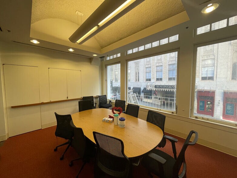 More Photos Of 445 Powell St, San Francisco Bank For Sale