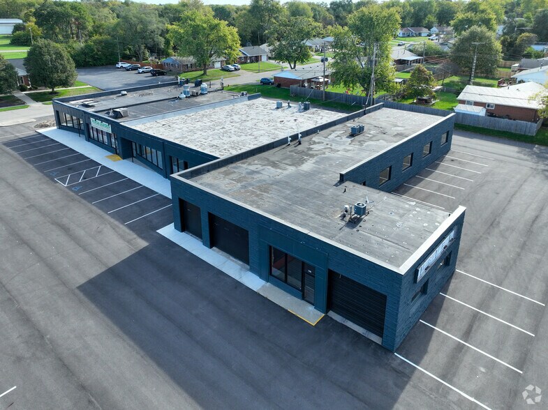 More Photos Of 6821-6847 Dayton Springfield Rd, Enon General Retail For Lease