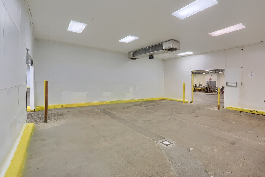 More Photos Of 144-148 Pennsylvania Ave, Charleroi Food Processing For Sale