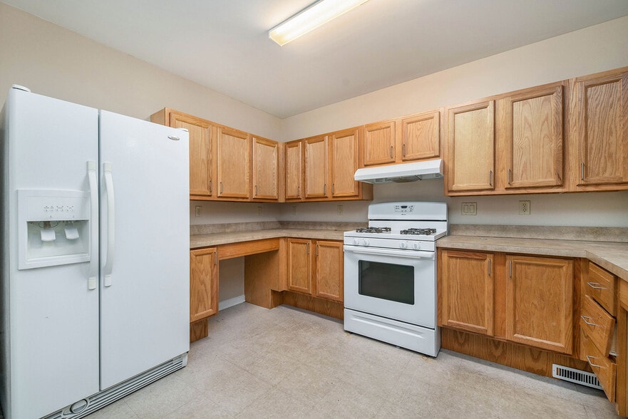 More Photos Of 14483 Saratoga st, Detroit Multifamily For Sale