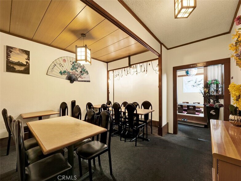 More Photos Of 1112 S Atlantic Blvd, Monterey Park Storefront Retail Office For Lease