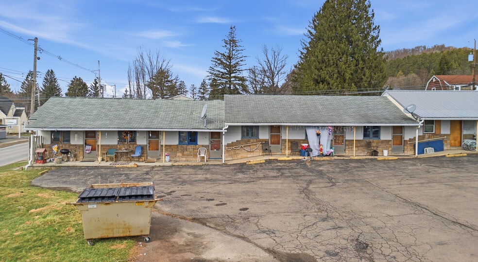 More Photos Of 730 N Main St, Port Allegany Hotel For Sale