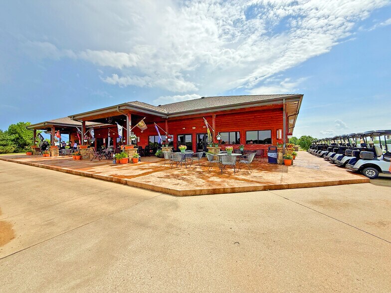 More Photos Of 10301 S 600 Rd, Miami Golf Course Driving Range For Sale