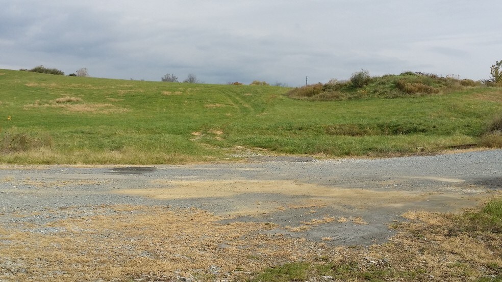 More Photos Of E. Hwy 107 1-81, Chilhowie Land For Sale