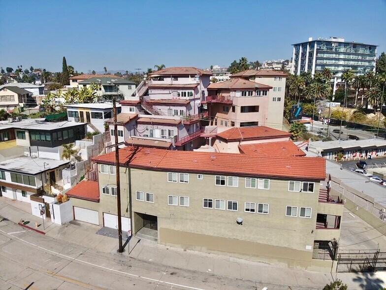 More Photos Of 1111-1121 Sunvue Pl, Los Angeles Apartments For Sale