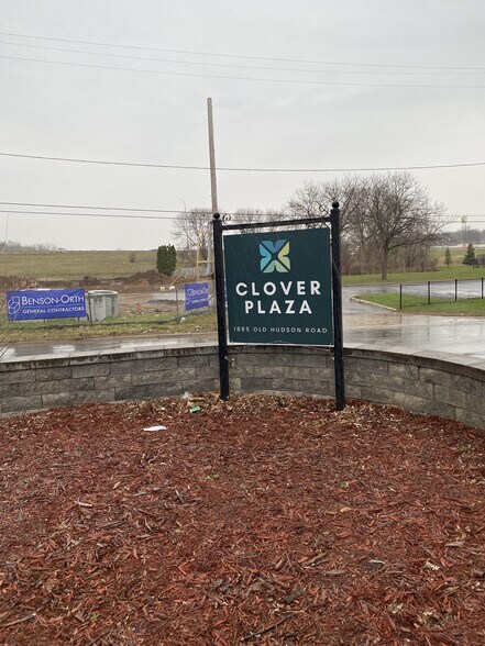 More Photos Of 1865 Old Hudson Rd, Saint Paul Office For Lease