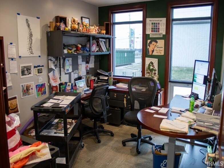 More Photos Of 2759 N Ford Rd, Vincennes Light Manufacturing For Sale