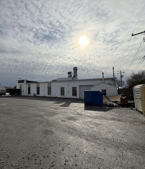 More Photos Of , Fredericksburg Unknown For Sale