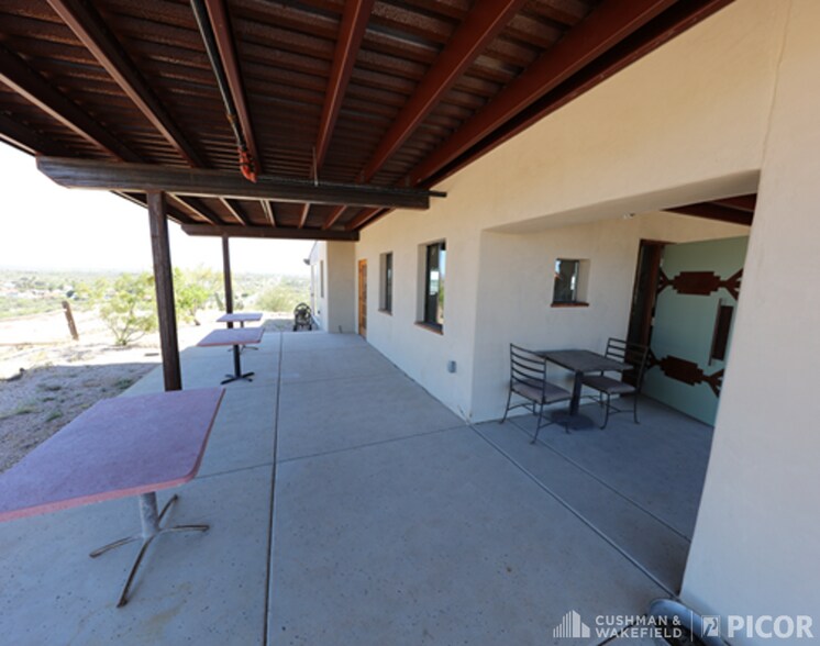 More Photos Of 4110 S Houghton Rd, Tucson Restaurant For Lease