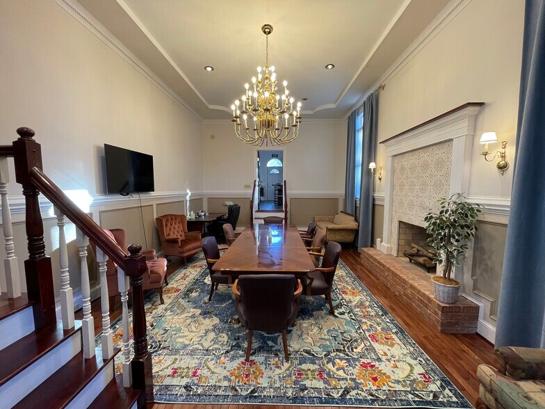 More Photos Of 1495 Remount Rd, North Charleston Office Residential For Sale
