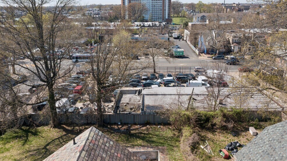 More Photos Of 6301-6311 N Broad St, Philadelphia Freestanding For Sale