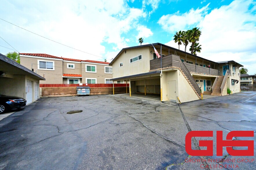 More Photos Of 31 N Parkwood Ave, Pasadena Apartments For Sale