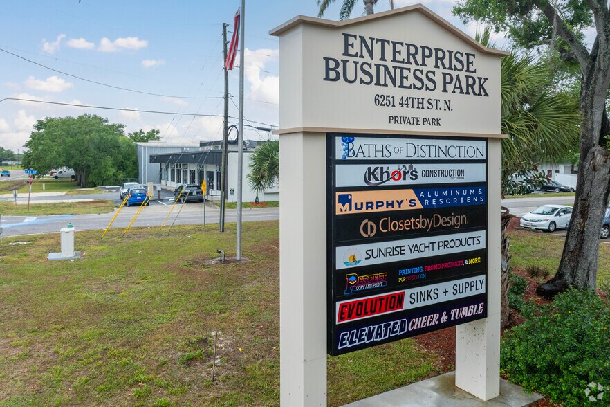 More Photos Of 6565 N 44th St, Pinellas Park Unknown For Lease