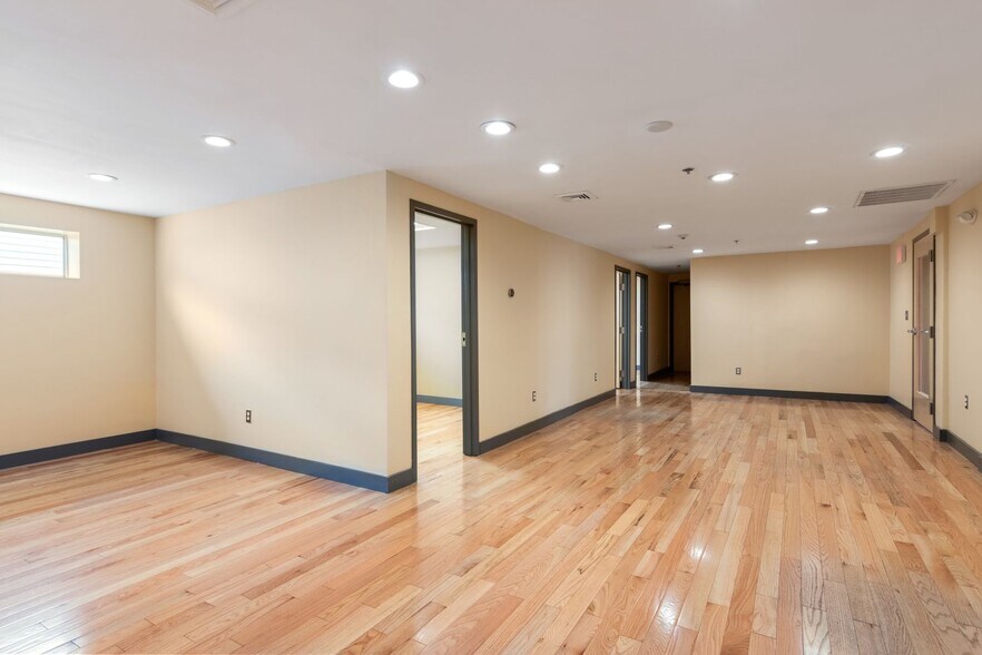 More Photos Of 18 Shepard St, Brighton Coworking Space