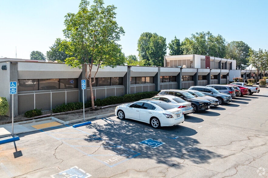 More Photos Of 4950 San Bernardino St, Montclair Medical For Sale