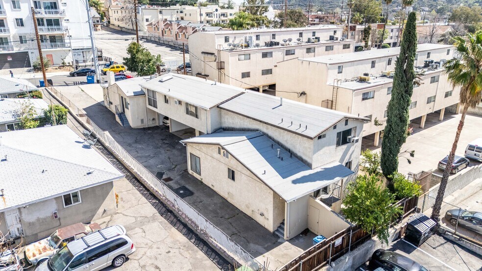 More Photos Of 10139 Hillhaven Ave, Tujunga Multifamily For Sale