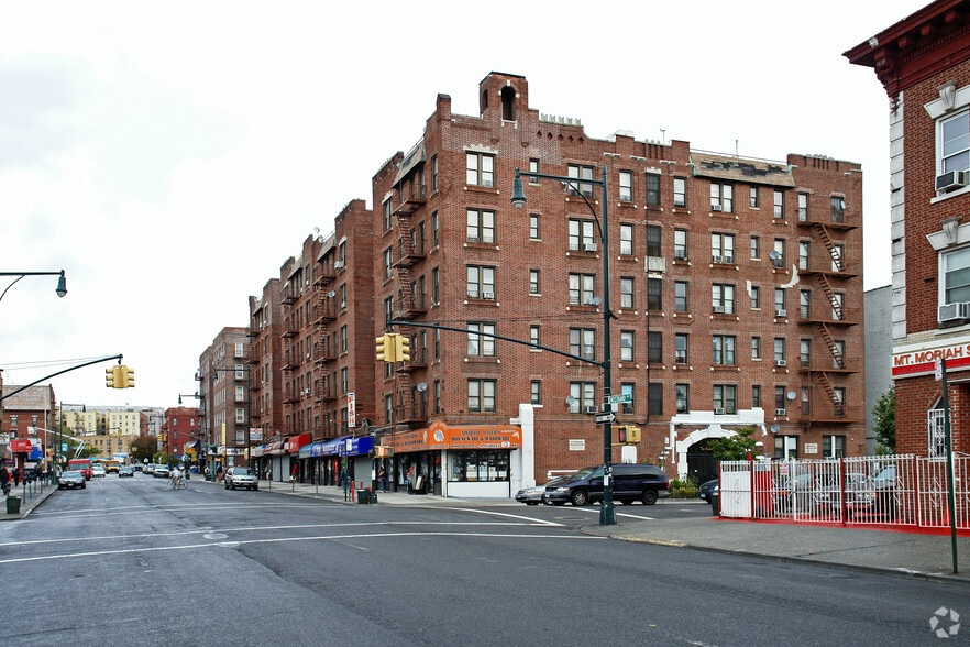 More Photos Of 1033-1053 Nostrand Ave, Brooklyn Apartments For Lease