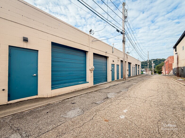 More Photos Of 1300-1318 Western Ave, Pittsburgh Flex For Lease