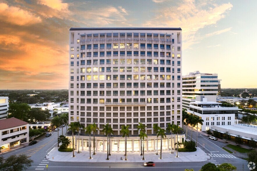 More Photos Of 2800 Ponce de Leon Blvd, Coral Gables Office For Lease