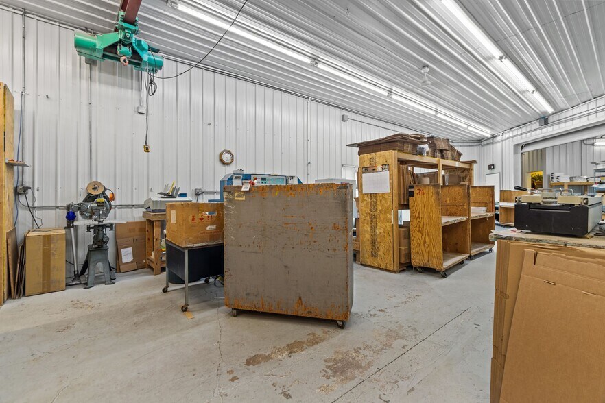 More Photos Of N7658 County Highway WH, Taycheedah Manufacturing For Sale