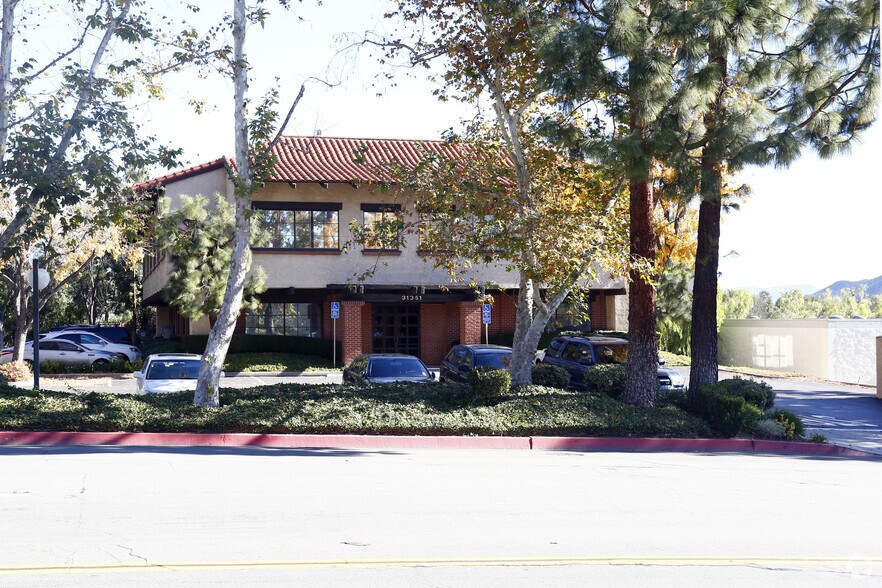 More Photos Of 31351 Via Colinas, Westlake Village Office For Sale