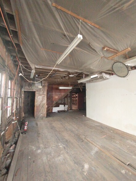 More Photos Of 2251 Troy St, Chicago Land For Sale