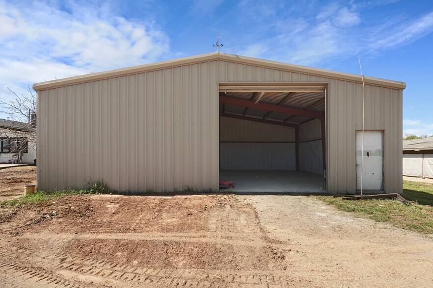 More Photos Of 28600 Sowles Rd, Galt Land For Sale