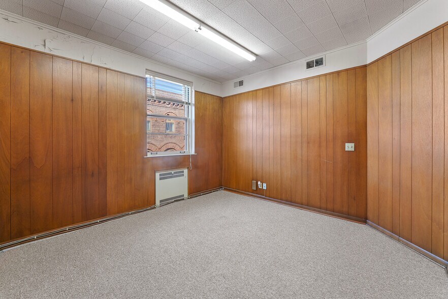 More Photos Of 6 E 1st St, Fond Du Lac Office For Sale