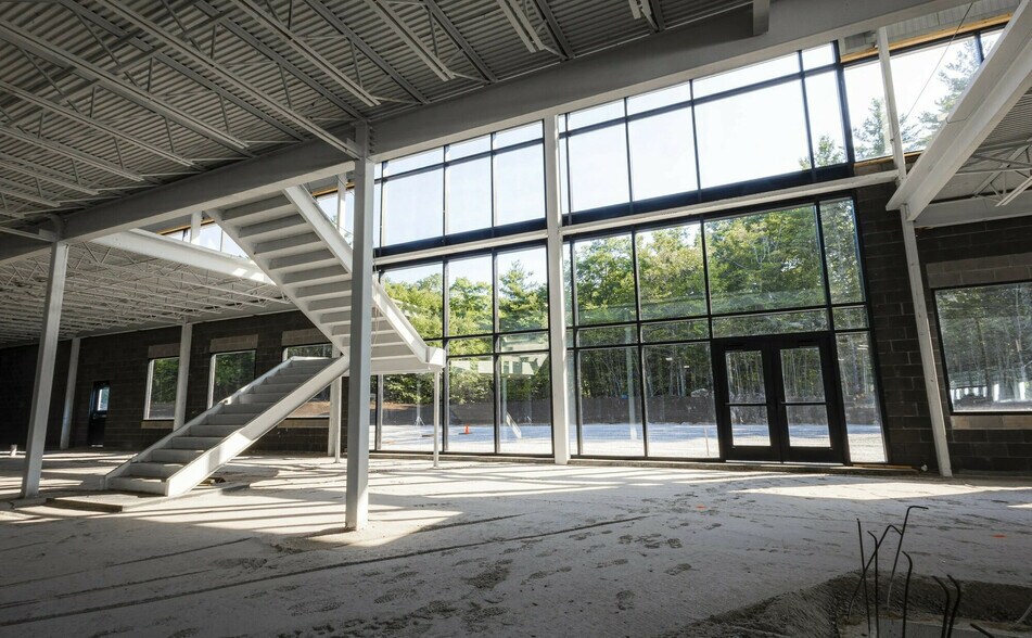 More Photos Of 145 Old Turnpike Rd, Nottingham Distribution For Lease