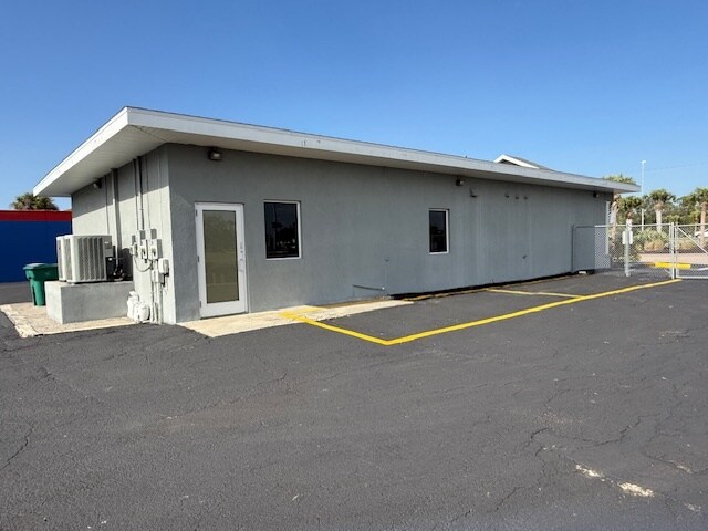 More Photos Of 3841 Tamiami Trl, Port Charlotte Medical For Sale