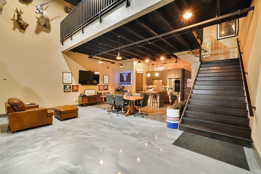 More Photos Of 1435 FM 1463 Rd, Katy Showroom For Sale