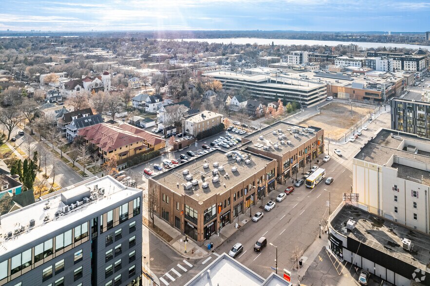 More Photos Of 1221 W Lake St, Minneapolis Unknown For Lease