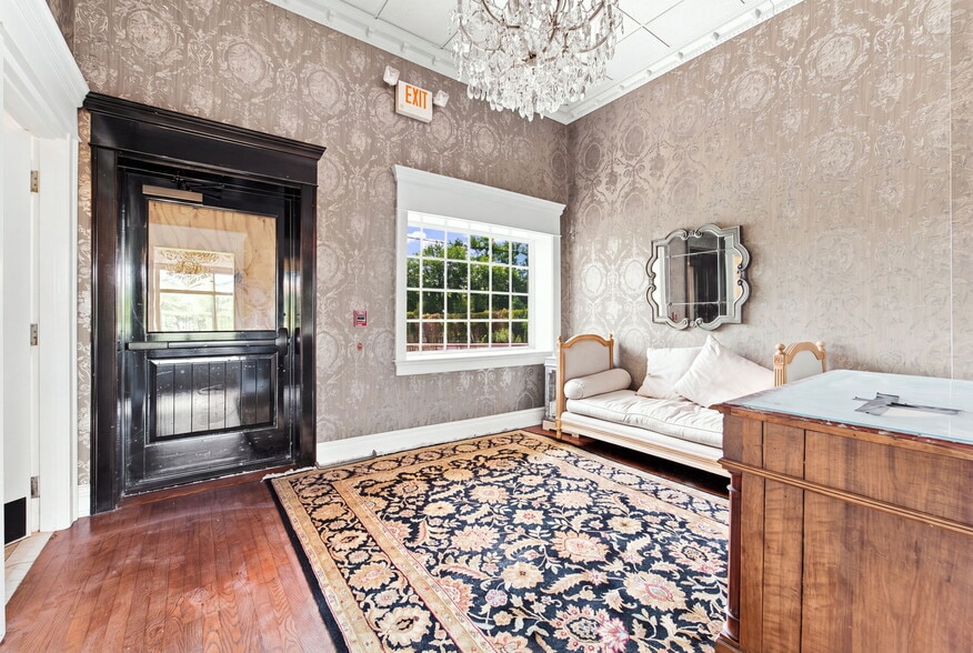 More Photos Of 61 Saint Mihiel Dr, Delran Marina For Sale