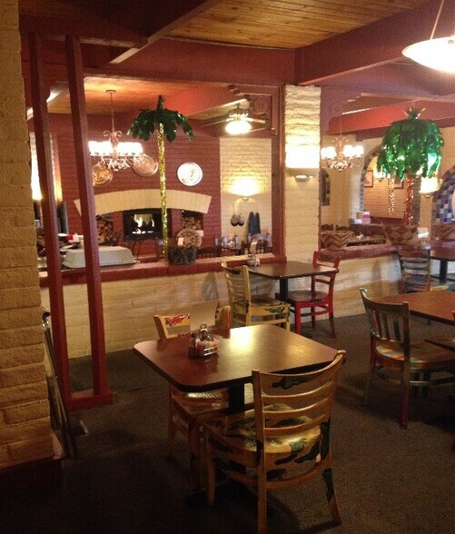 More Photos Of 451 S Pratt Pky, Longmont Freestanding For Sale