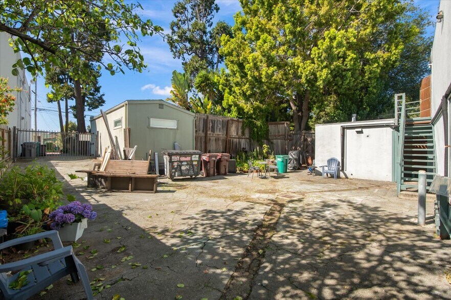 More Photos Of 4121 Opal St, Oakland Apartments For Sale