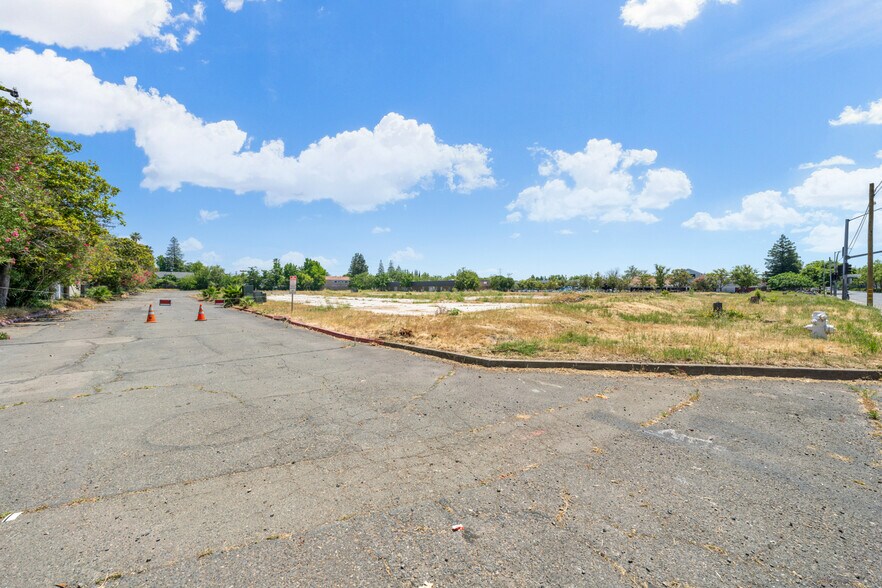 More Photos Of 1420 Howe Ave, Sacramento Land For Sale