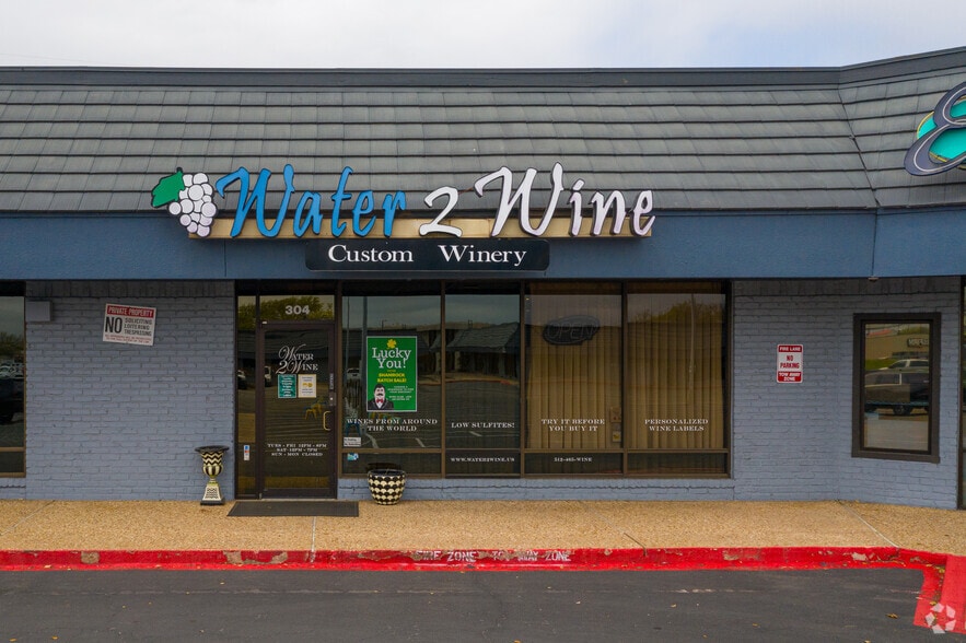 More Photos Of 3200 Anderson Ln W, Austin Unknown For Lease