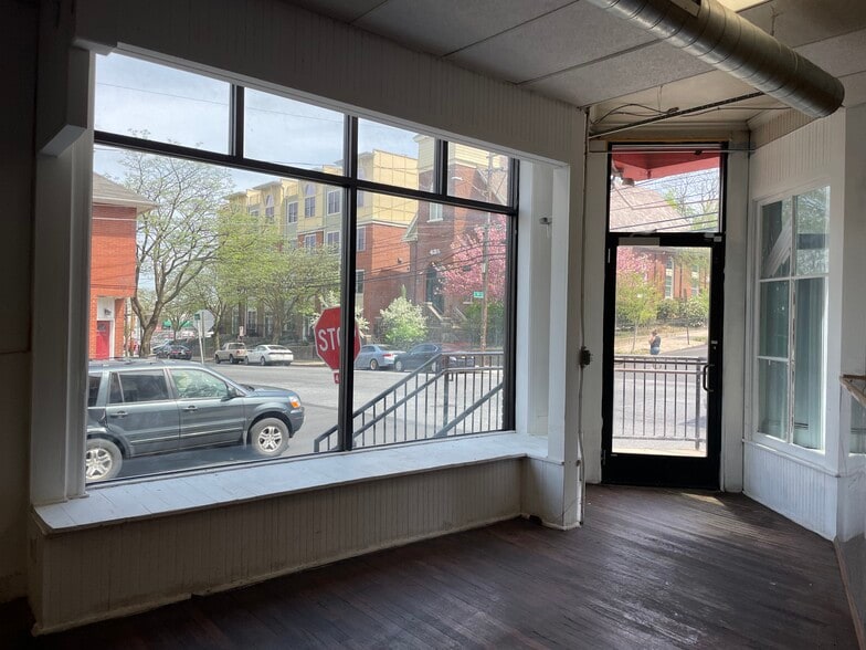 More Photos Of 836 E 5th St, Bethlehem Storefront Retail Office For Lease