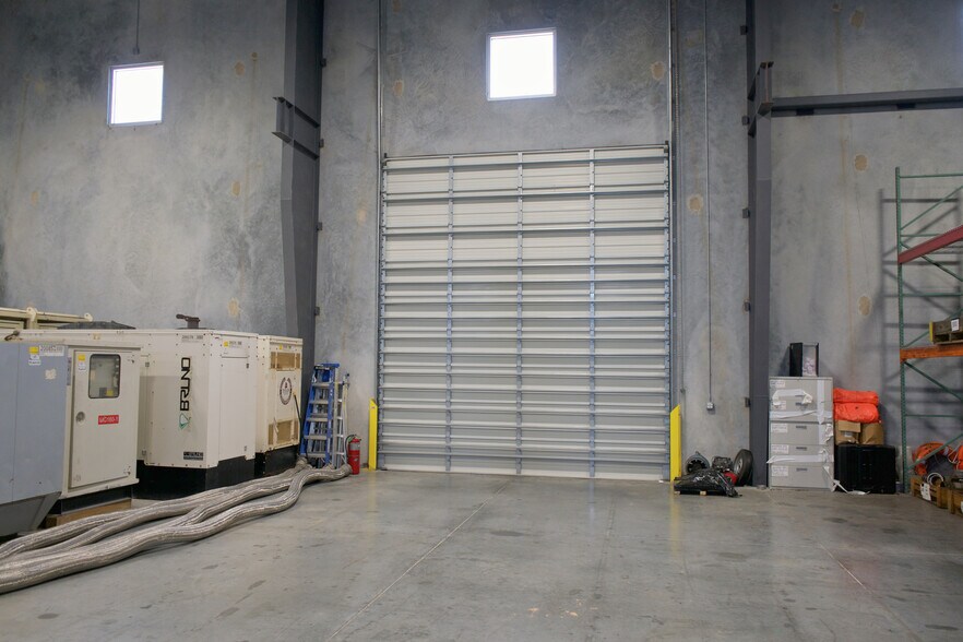 More Photos Of 4020 Flowserve Way, Pasadena Warehouse For Sale