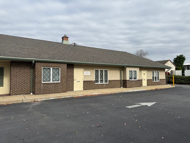 More Photos Of 320 Abington Dr, Wyomissing Medical For Lease