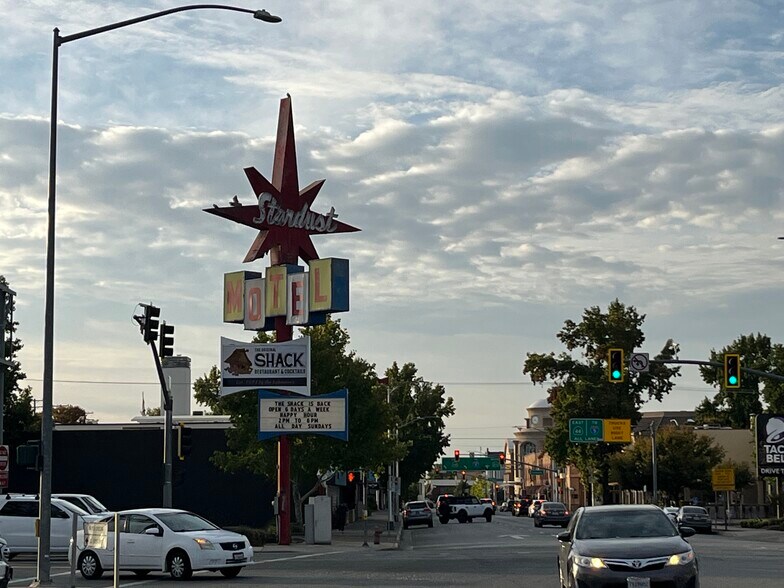 More Photos Of 1211 Market Street St, Redding Land For Lease
