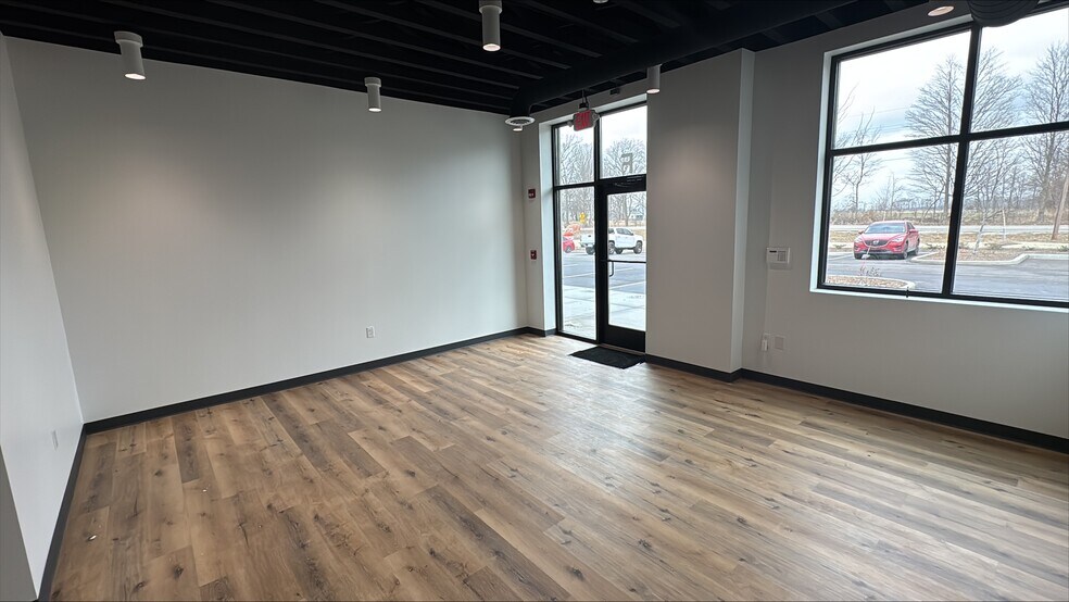 More Photos Of 20418 Commerce Park Dr, Westfield Warehouse For Lease
