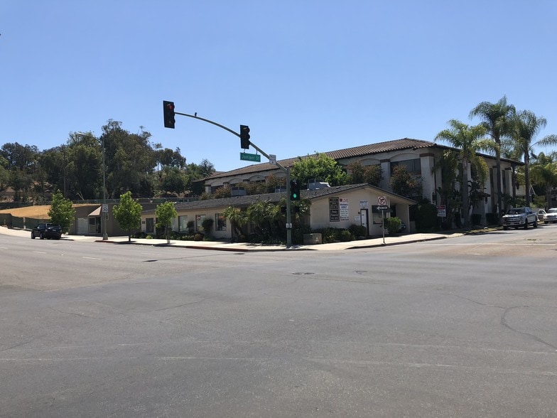 More Photos Of 202-204 S Juniper St, Escondido Office For Sale