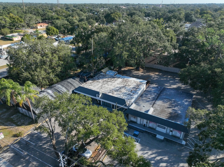 More Photos Of 307 S Parsons Ave, Brandon Storefront For Lease