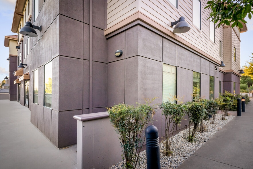 More Photos Of 900 E Main St, Grass Valley Medical For Lease